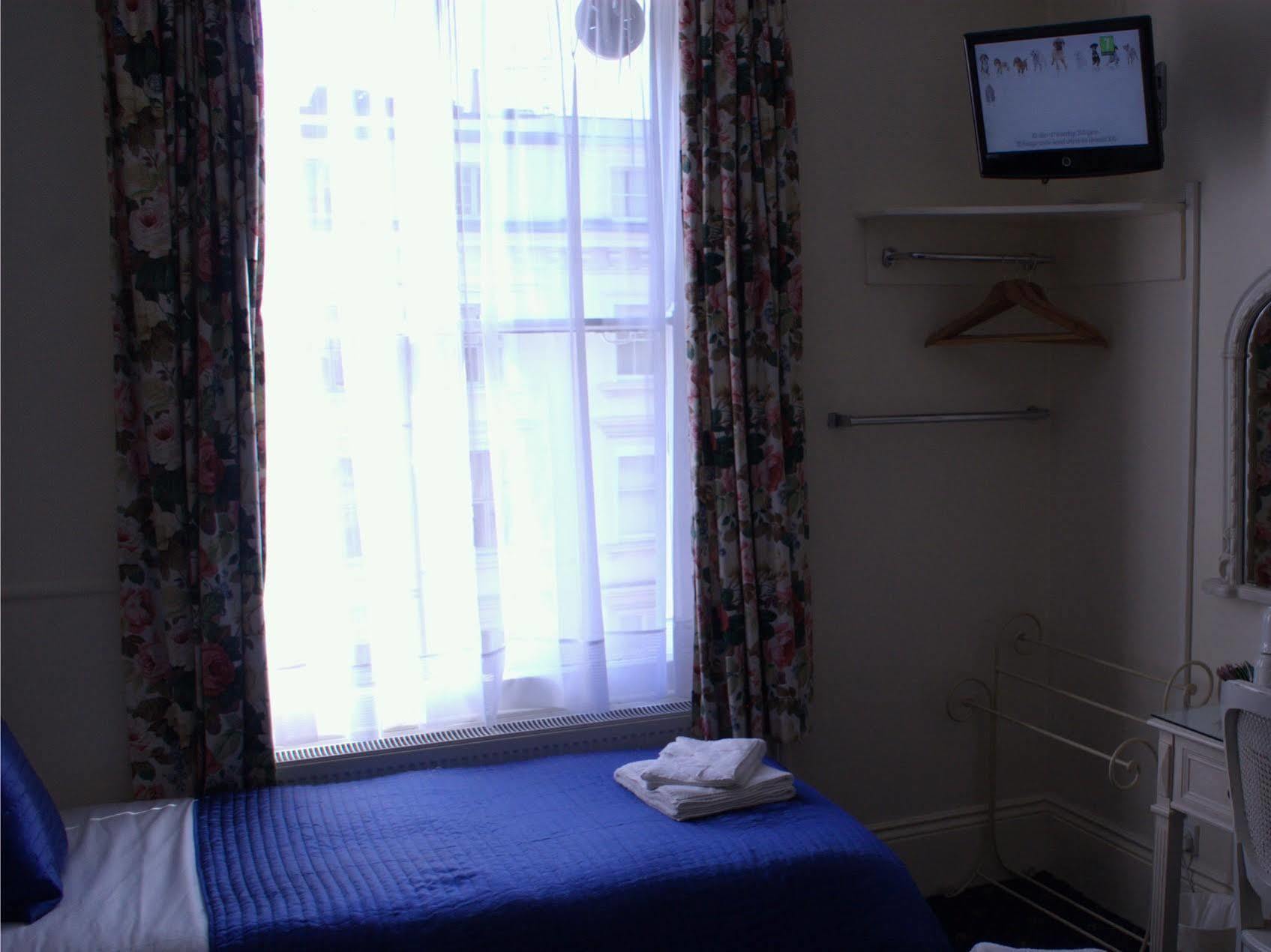 Blades Hotel London Luaran gambar
